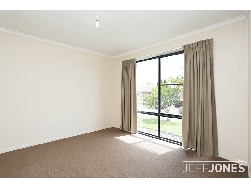 14 Holland Place, Carindale QLD 4152