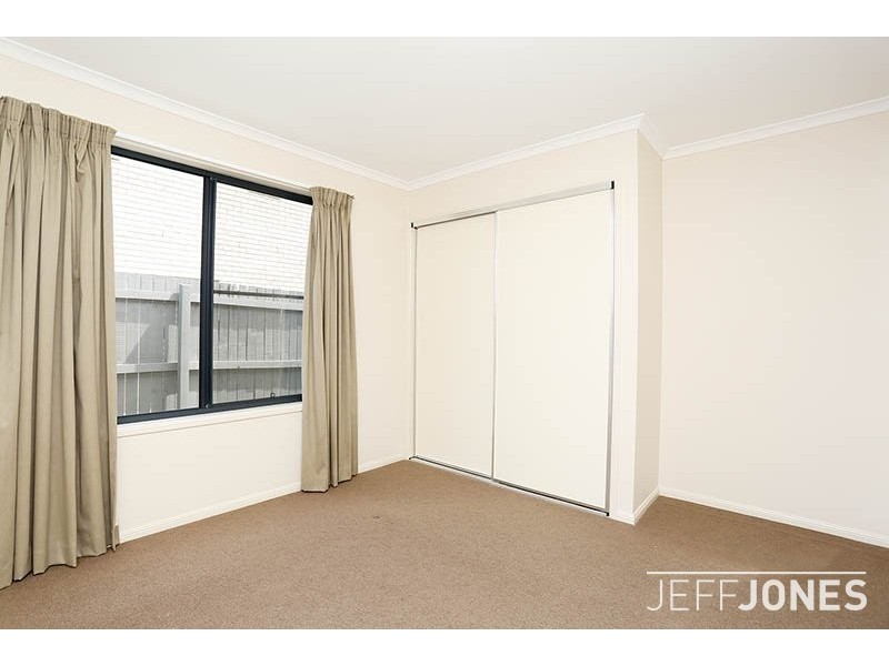 14 Holland Place, Carindale QLD 4152