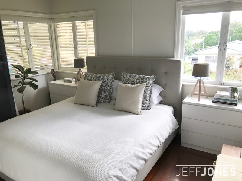 27 Megalong Street, Holland Park West QLD 4121