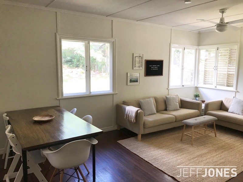 27 Megalong Street, Holland Park West QLD 4121