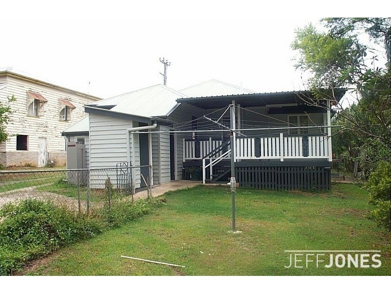 112 Chaucer Street, Moorooka QLD 4105