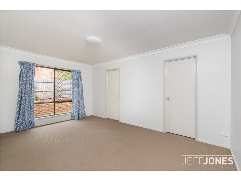 22 Styphelia Street, Mount Gravatt East QLD 4122