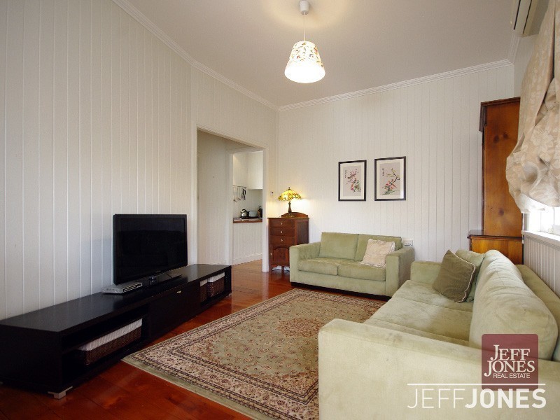 23 Jubilee Street, Greenslopes QLD 4120