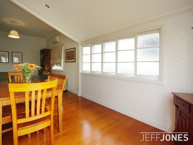 23 Jubilee Street, Greenslopes QLD 4120