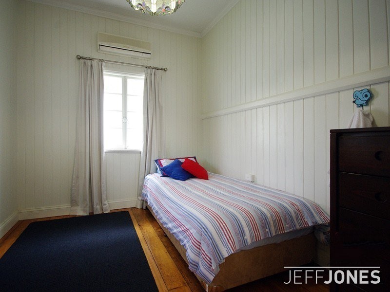 23 Jubilee Street, Greenslopes QLD 4120