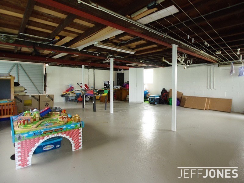 23 Jubilee Street, Greenslopes QLD 4120