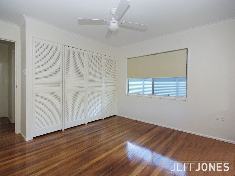 76 Woodville Place, Annerley QLD 4103