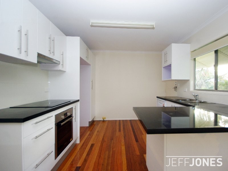 76 Woodville Place, Annerley QLD 4103