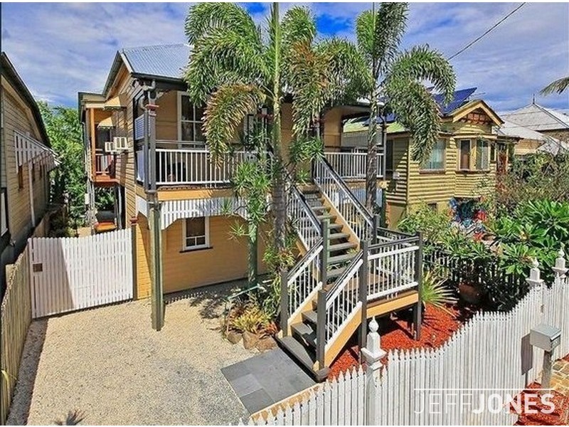 4 Sword Street, Woolloongabba QLD 4102