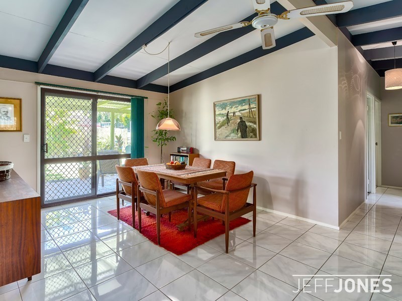 287 Winstanley Street, Carindale QLD 4152