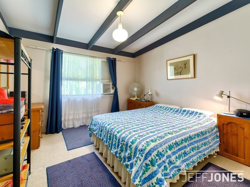 287 Winstanley Street, Carindale QLD 4152