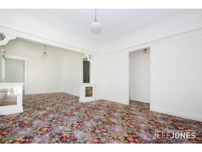 71 Henry Street, Greenslopes QLD 4120