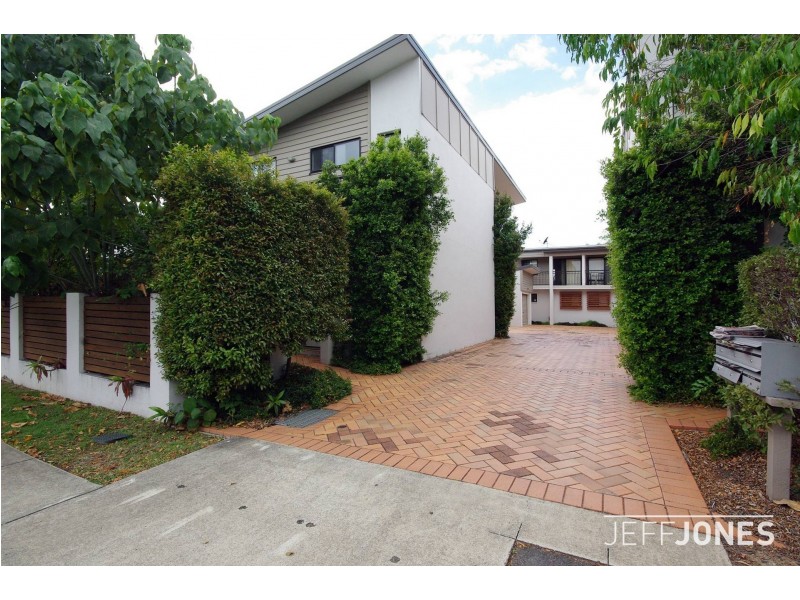 1/32 Earl Street, Greenslopes QLD 4120