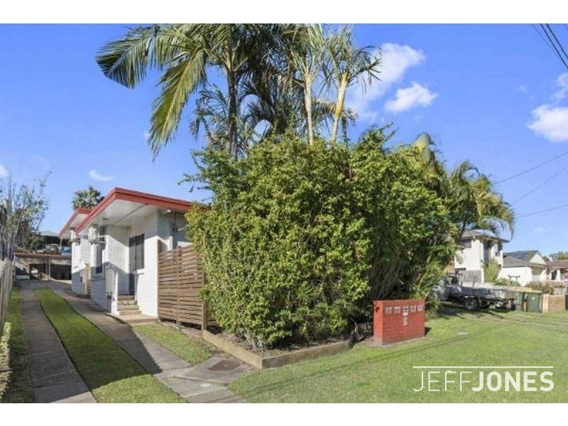 4/8 Boongall Road, Camp Hill QLD 4152