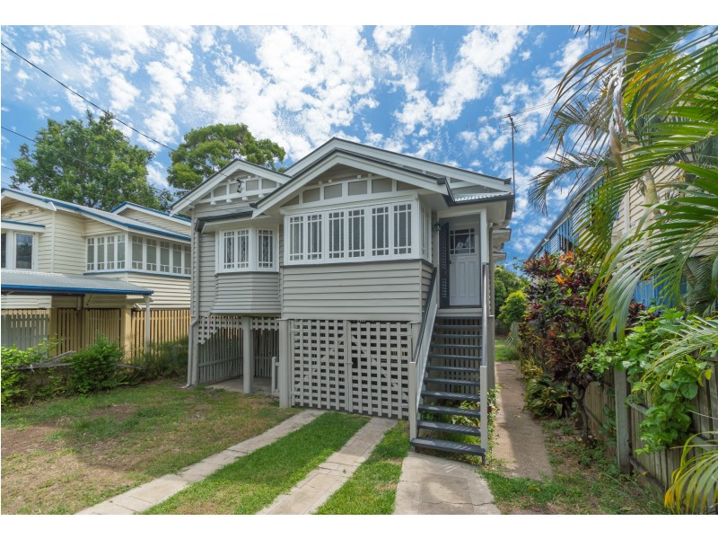 5 Galway Street, Greenslopes QLD 4120