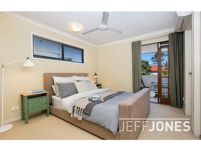 1/106 Juliette Street, Greenslopes QLD 4120