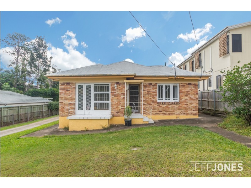 55 Camelot Street, Tennyson QLD 4105