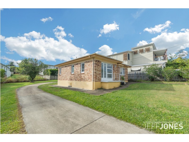 55 Camelot Street, Tennyson QLD 4105