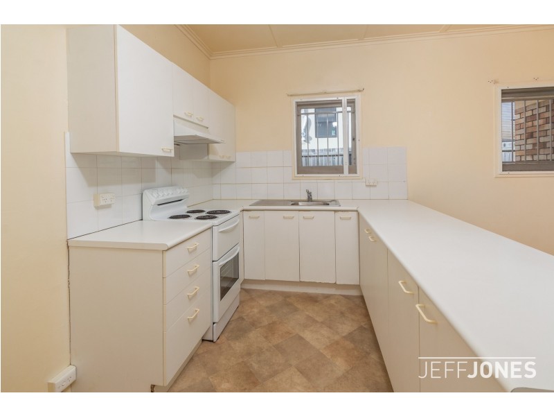 55 Camelot Street, Tennyson QLD 4105