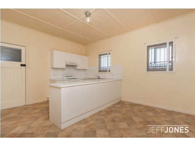 55 Camelot Street, Tennyson QLD 4105