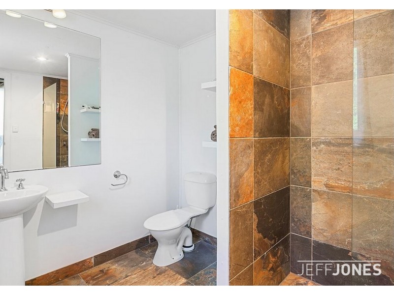 55 Salisbury Street, Woolloongabba QLD 4102