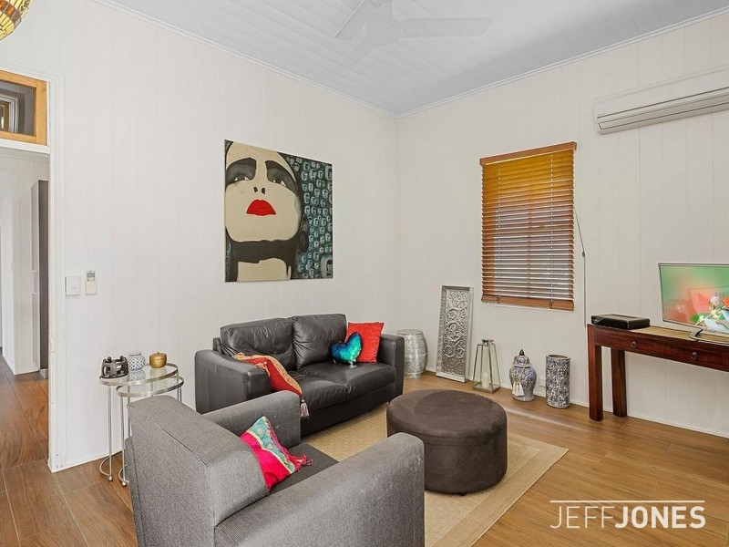 55 Salisbury Street, Woolloongabba QLD 4102