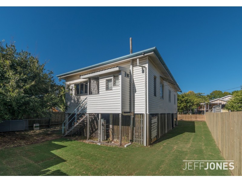 16 Ellis Street, Greenslopes QLD 4120