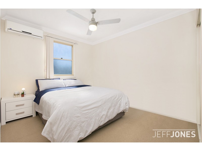 2/43 Brown Street, Camp Hill QLD 4152