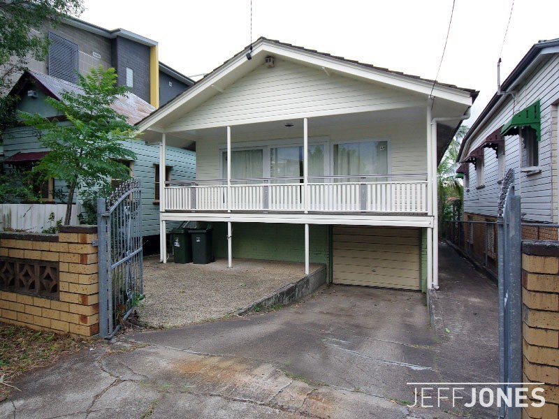 44 Carl Street, Woolloongabba QLD 4102