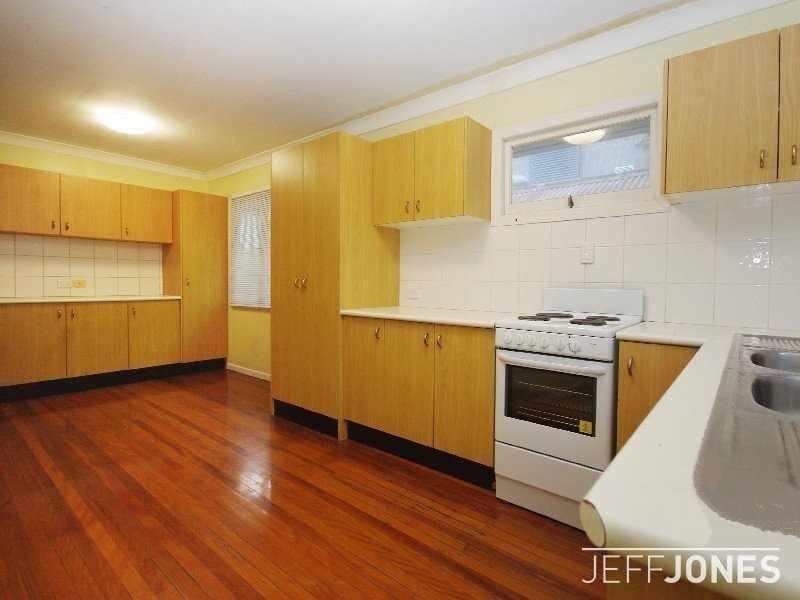 44 Carl Street, Woolloongabba QLD 4102