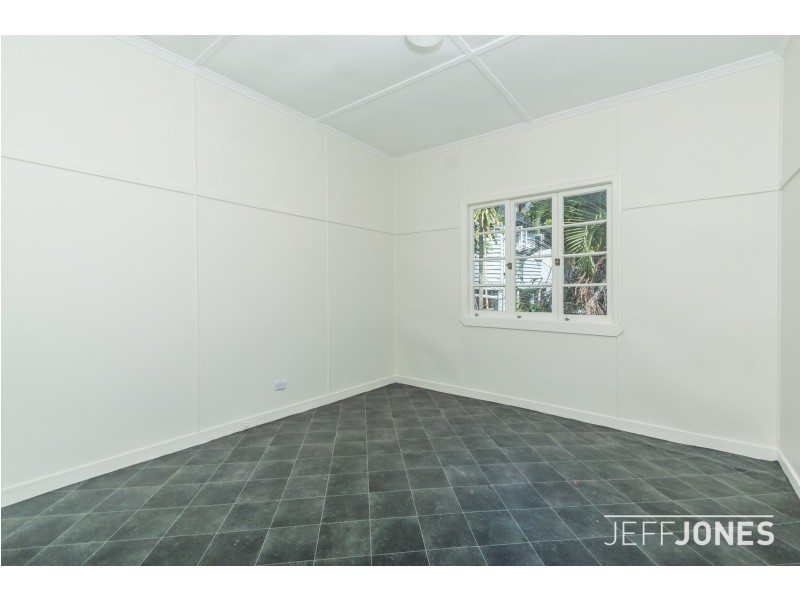 38 Raby Road, Coorparoo QLD 4151