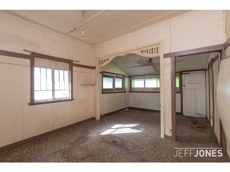 14 Sword Street, Woolloongabba QLD 4102