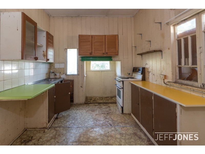 14 Sword Street, Woolloongabba QLD 4102