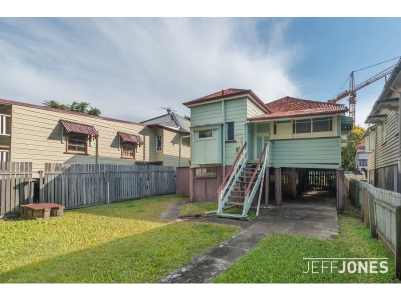 14 Sword Street, Woolloongabba QLD 4102