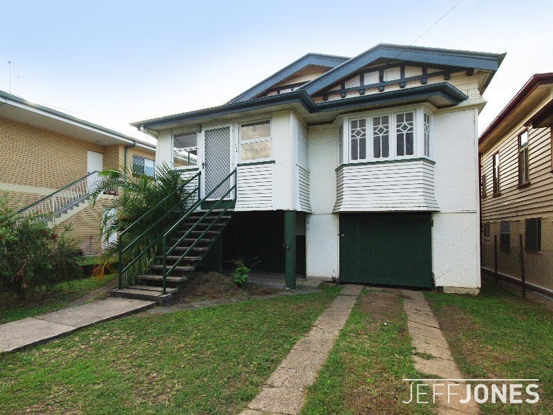 148 Juliette Street, Greenslopes QLD 4120