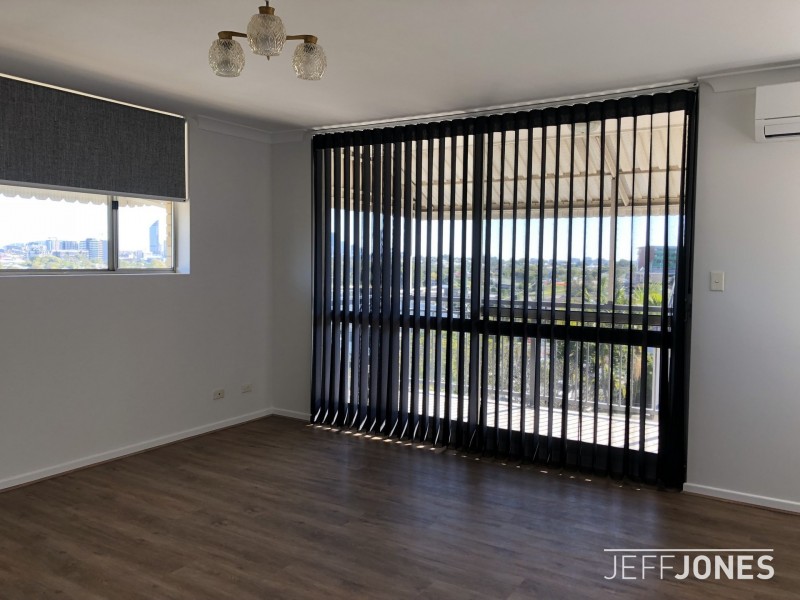 4/12 Rialto Street, Coorparoo QLD 4151