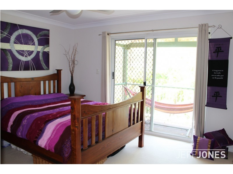 21 Perrin Drive, Seven Hills QLD 4170