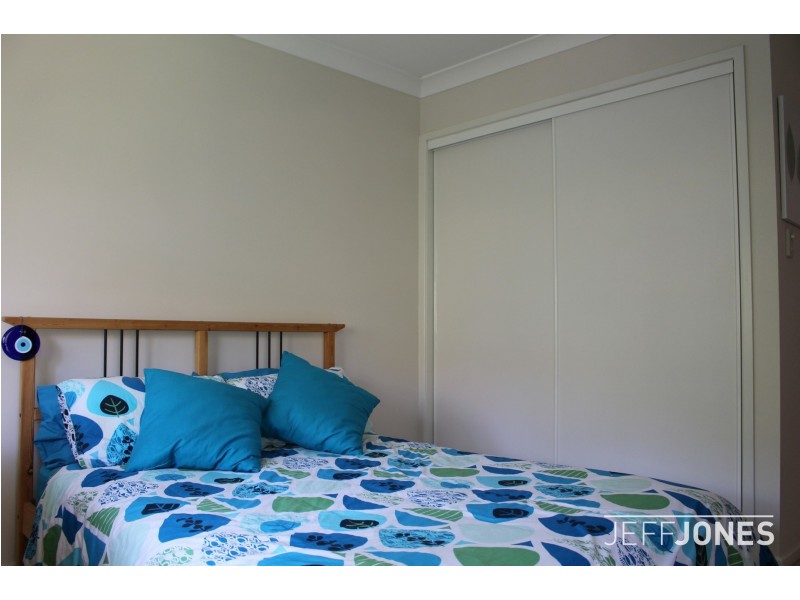 21 Perrin Drive, Seven Hills QLD 4170