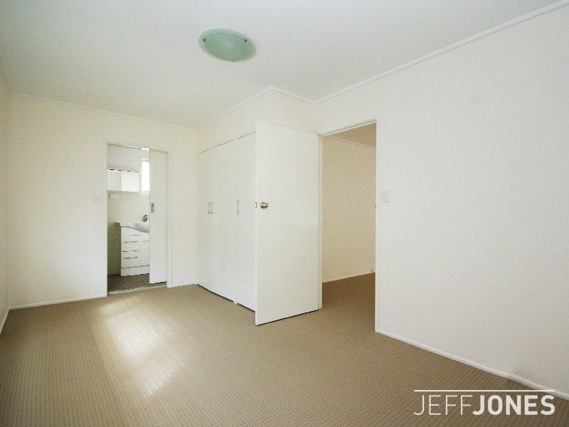 2/18 Prince Street, Annerley QLD 4103