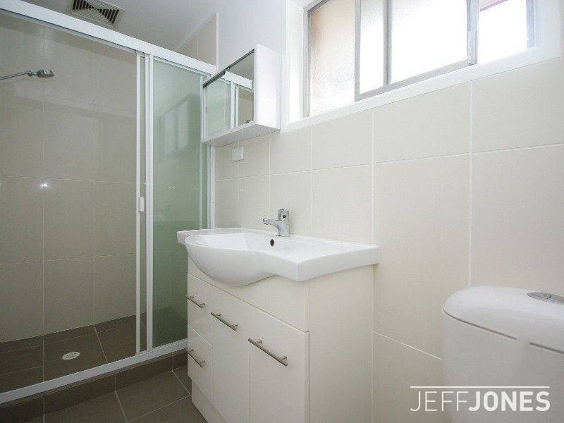 2/18 Prince Street, Annerley QLD 4103