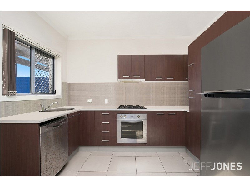 2/15 Mons Road, Carina Heights QLD 4152