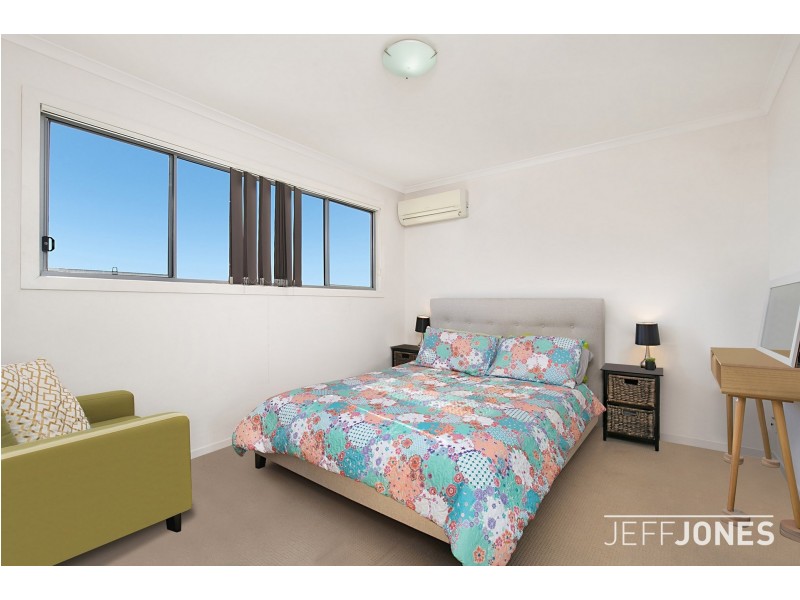 2/15 Mons Road, Carina Heights QLD 4152
