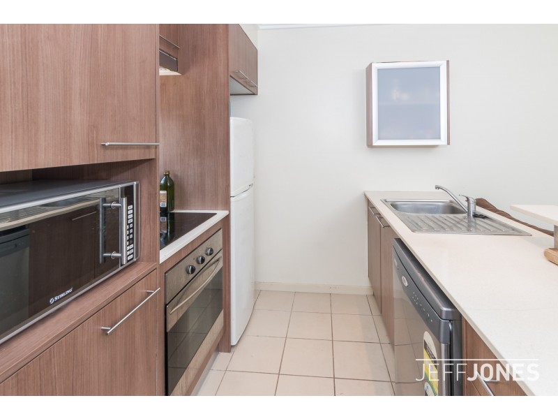 7/127 Ekibin Road, Annerley QLD 4103