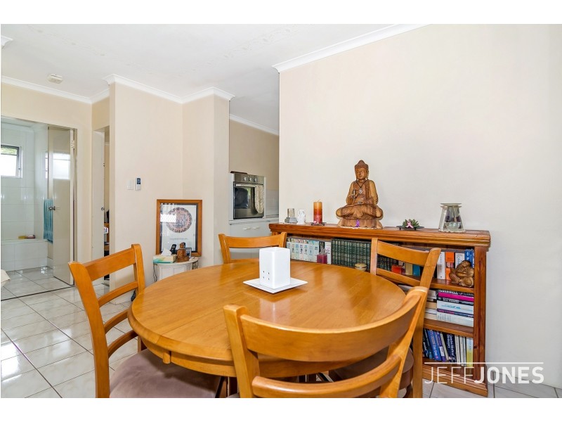 2/39 Norfolk Street, Coorparoo QLD 4151