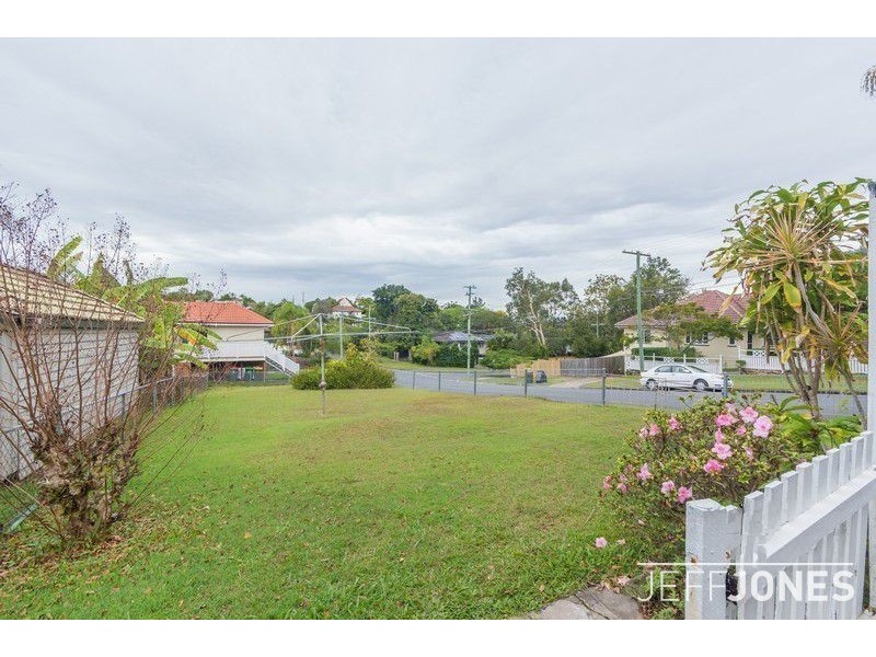 175 Abbotsleigh Street, Holland Park QLD 4121