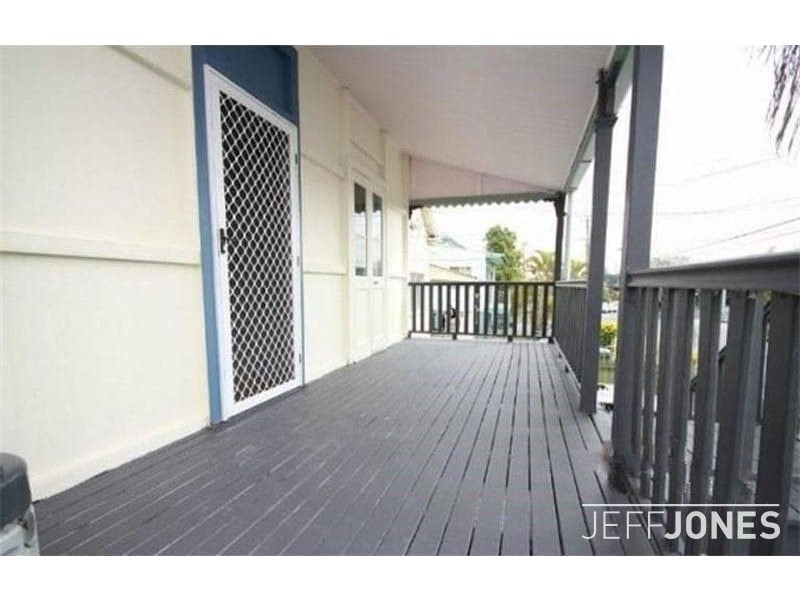 55 Cleveland Street, Greenslopes QLD 4120