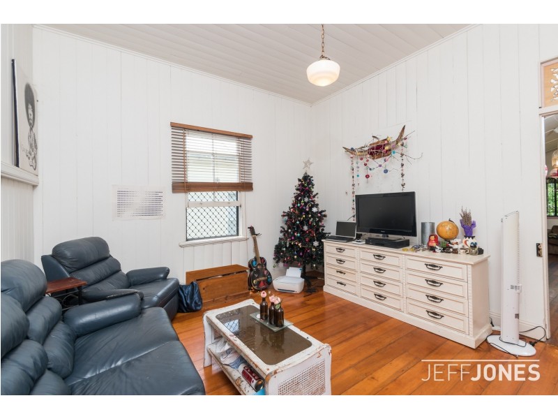 39 Heidelberg Street, East Brisbane QLD 4169