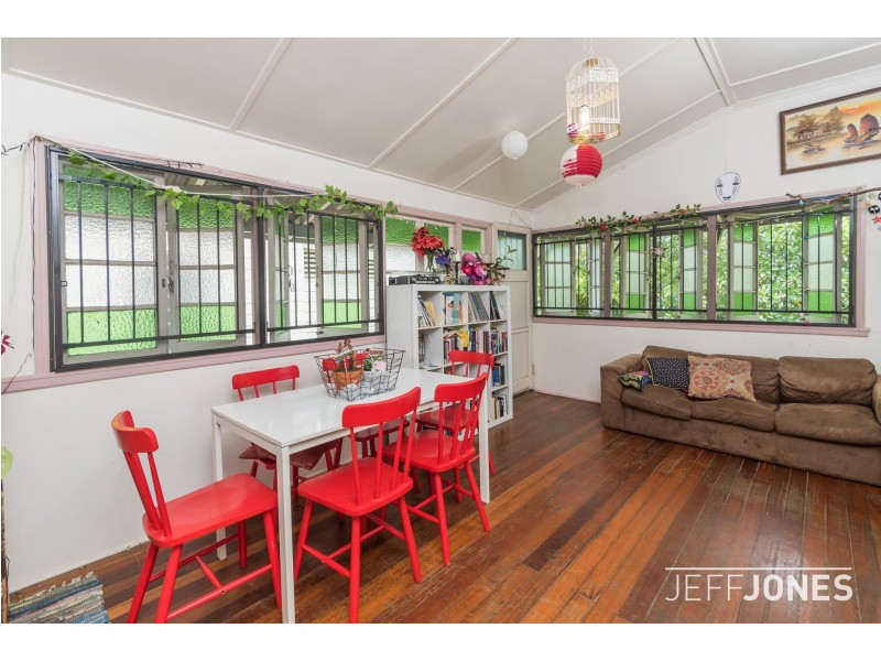 39 Heidelberg Street, East Brisbane QLD 4169