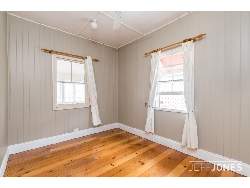 37 Myrtle Street, Woolloongabba QLD 4102