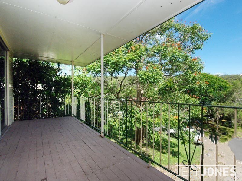 28 Ivymount Street, Nathan QLD 4111